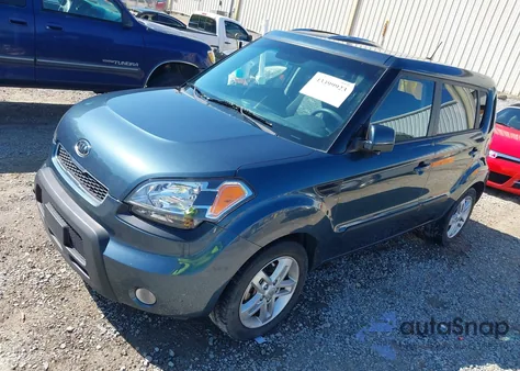 2011 Kia Soul + z USA, uszkodzony, nr VIN KNDJT2A21B7216800